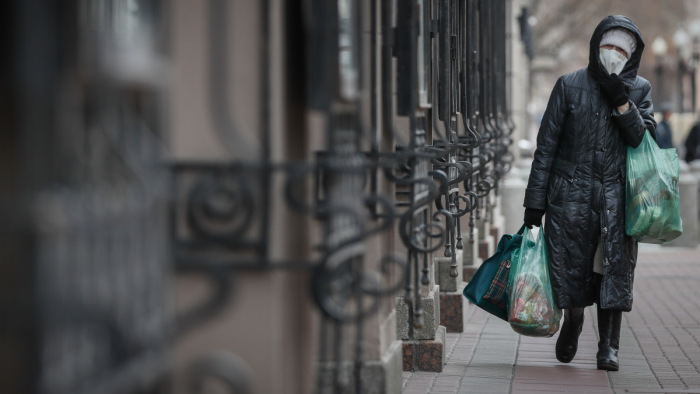 Oroszországban van az ötödik legtöbb koronavírusos beteg a világon