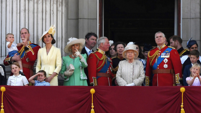 Újabb taggal bővült a brit királyi család