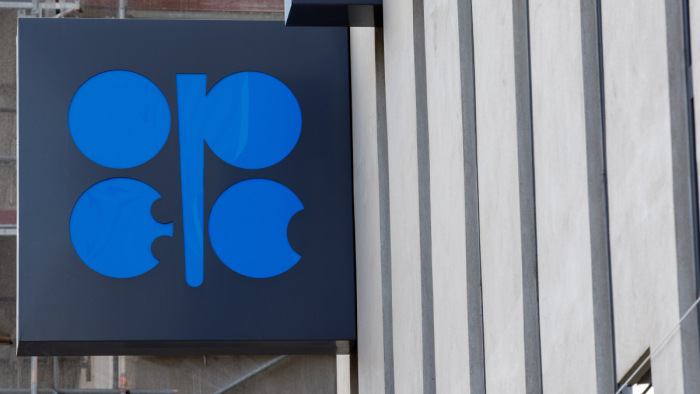 Elemző: az OPEC ezen a magas szinten tarthatja az olajárakat
