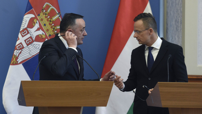 Szijjártó Péter: 2021 októberétől érkezhet gáz Szerbia felől