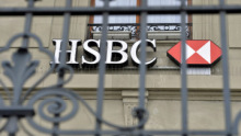 Az egyik vezető bank már sejt valamit, hitelösszeomlás jöhet?