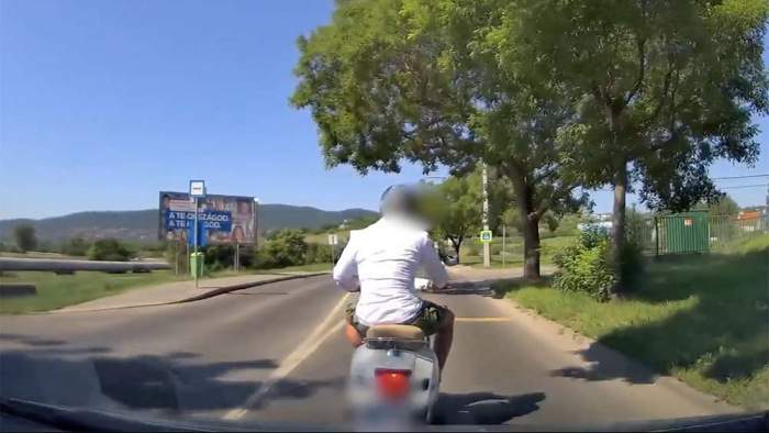 Itt az újdonság: büntetőfékezés motorral – videó