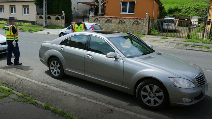 Újfajta módszert vetettek be a zsaruk a szabálytalankodó autósok ellen