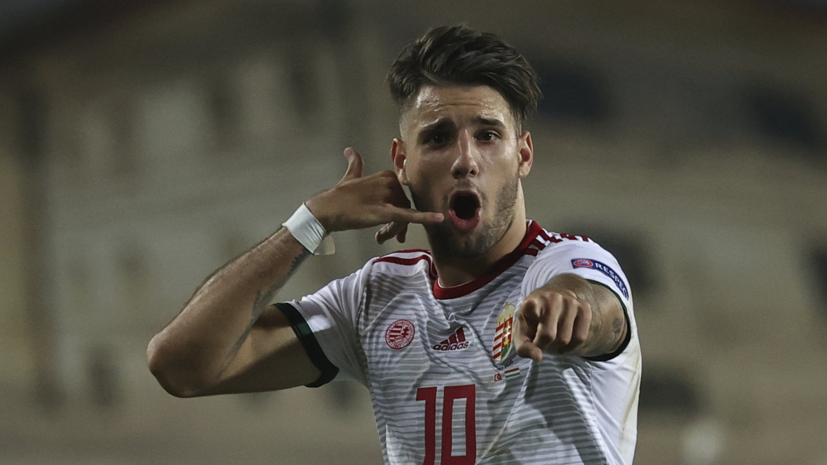 Szoboszlai Dominik ünnepli gólját a labdarúgó Nemzetek Ligája első fordulójában játszott Törökország  Magyarország mérkőzésen a törökországi Sivasban 2020. szeptember 3-án. A magyar válogatott 1-0-ra győzött.