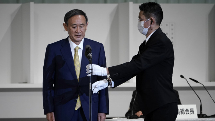 Az új japán kormányfő látni szeretné Kim Dzsong Unt