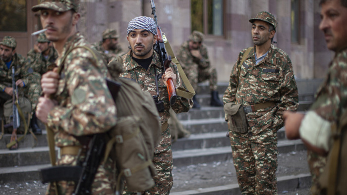 Örmény támadás érte Azerbajdzsán második legnagyobb városát