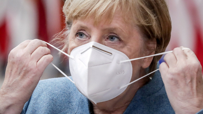 Angela Merkel: új járvány kezdődött