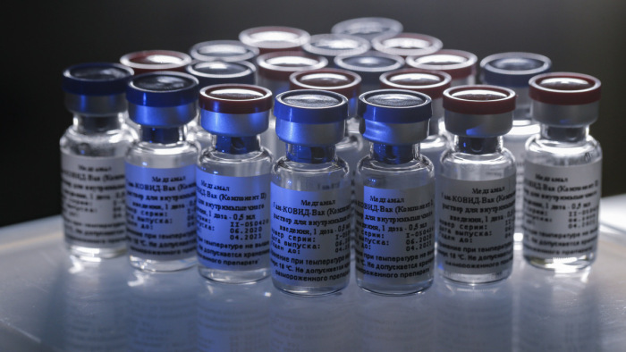 OGYÉI: nagyon hamar itt lesznek a vakcinák