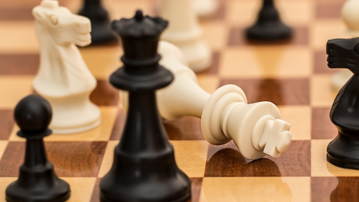 Lólépés az öttusában: a sakkot javasolják ötödik sportágnak