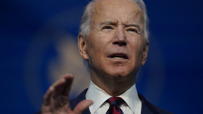 Joe Biden: ez a demokráciánk sötét pillanata - videó