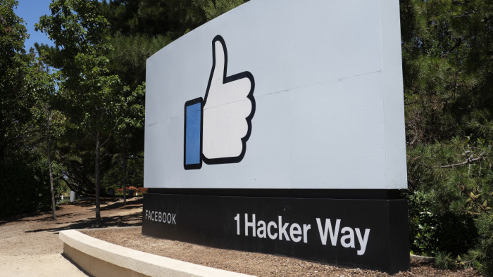 Amerikában már kész a terv a Facebook és társai megregulázására