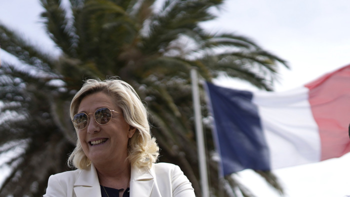 Marine Le Pen: adminisztratív puccsot hajtott végre Emmanuel Macron