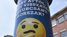 A plakáthelyek kétharmadát megszüntetik Budapesten