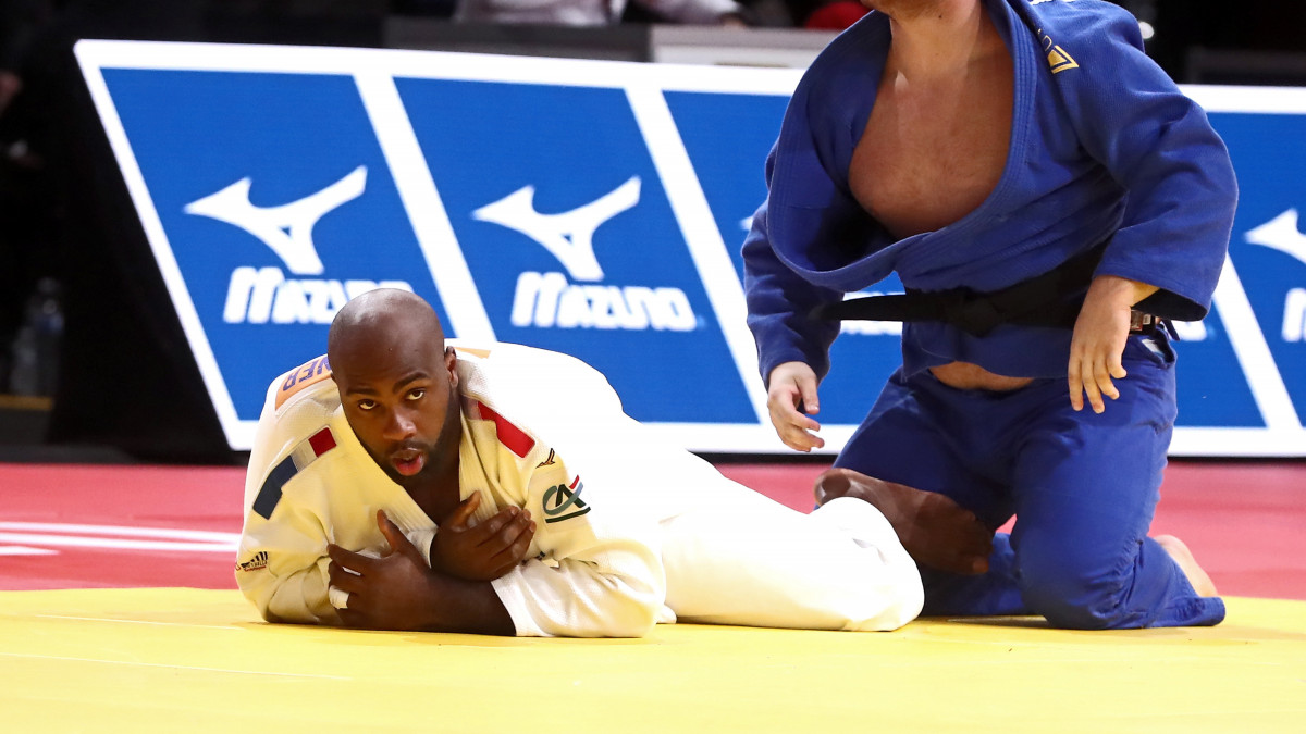 A francia Teddy Riner mérkőzése a Paris Grand Slam nemzetközi cselgáncsviadalon, a férfiak +100 kilogrammos súlycsoportjában 2020. február 9-én.