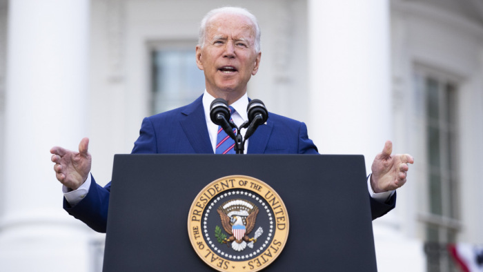 Joe Biden személyesen győzködte a végül átálló republikánus politikusokat