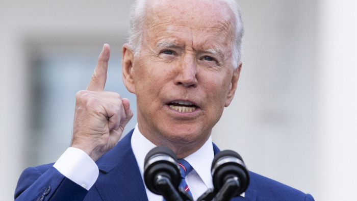 Újabb katonai segélyt engedélyezett Ukrajnának Joe Biden