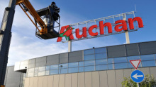 Eldőlt, új tulajdonosuk lesz a magyar Auchan-áruházaknak