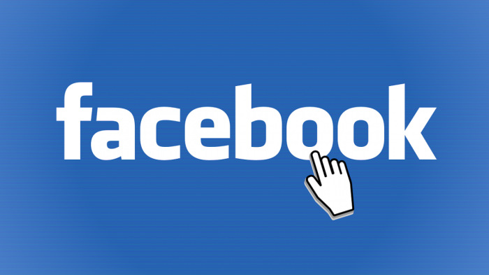 Gigantikus adatkábelt fektet le a Facebook