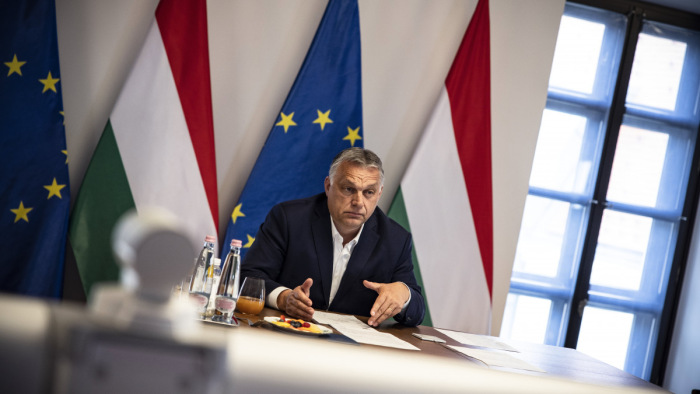 Orbán Viktor: veszélyes javaslatok vannak az asztalon