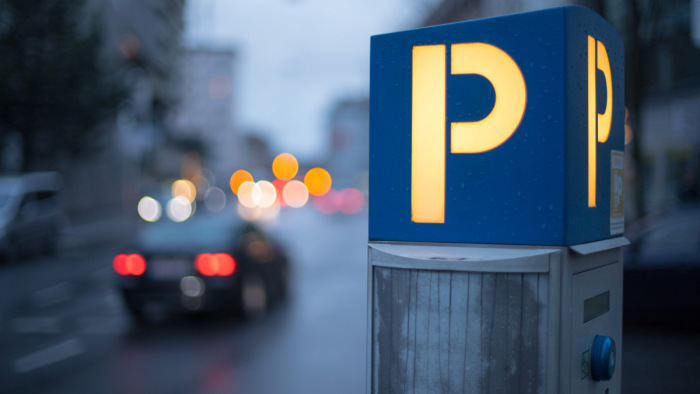 Kizárólagos parkolóhelyek jöhetnek Budán, MSZP-s-fideszes javaslatra