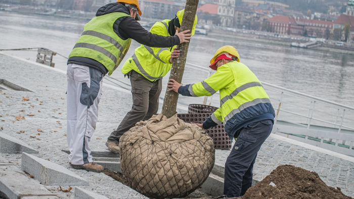 Új szakaszhoz ért a rakpart felújítása