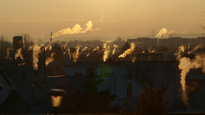 Négy városban is veszélyes a levegőminőség