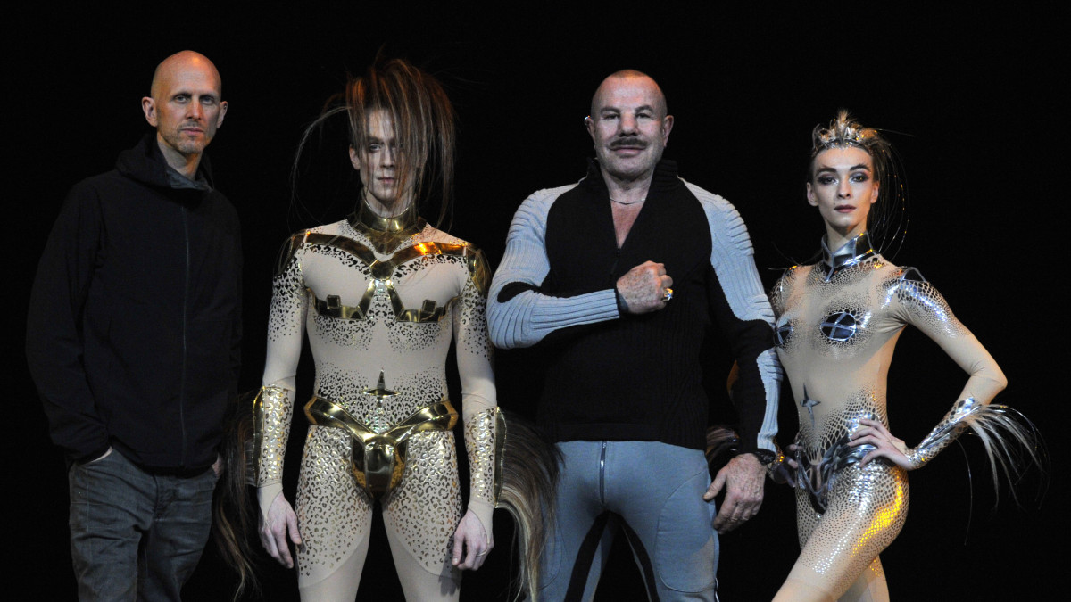 LONDON, ENGLAND - DECEMBER 05: (L-R) Choreographer Wayne McGregor, dancers Edward Watson, designer Manfred Thierry Mugler, and dancer Olga Smirnova during McGregor And Mugler at The London Coliseum on December 05, 2019 in London, England. (Photo by Robbie Jack/Corbis via Getty Images)