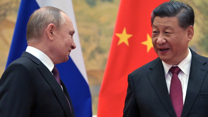 Kína Oroszország mellé állt