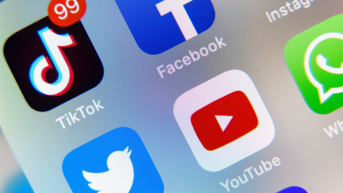 Uniós eljárás folyik a Facebook és az Instagram üzemeltetője ellen