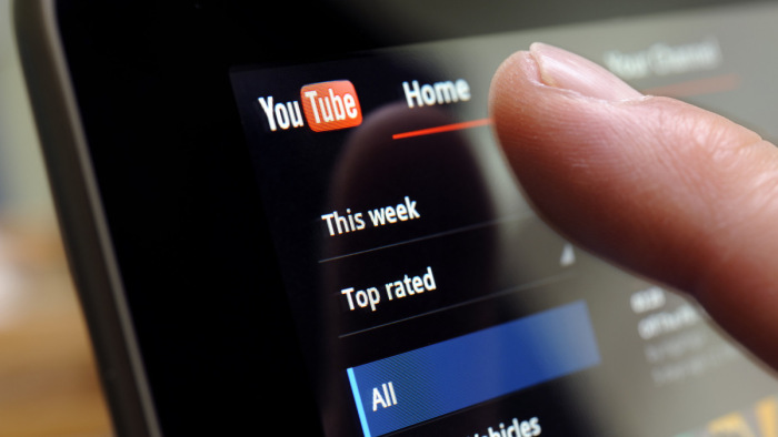 Szigorítás jön a YouTube-on, korlátozást vezetnek be