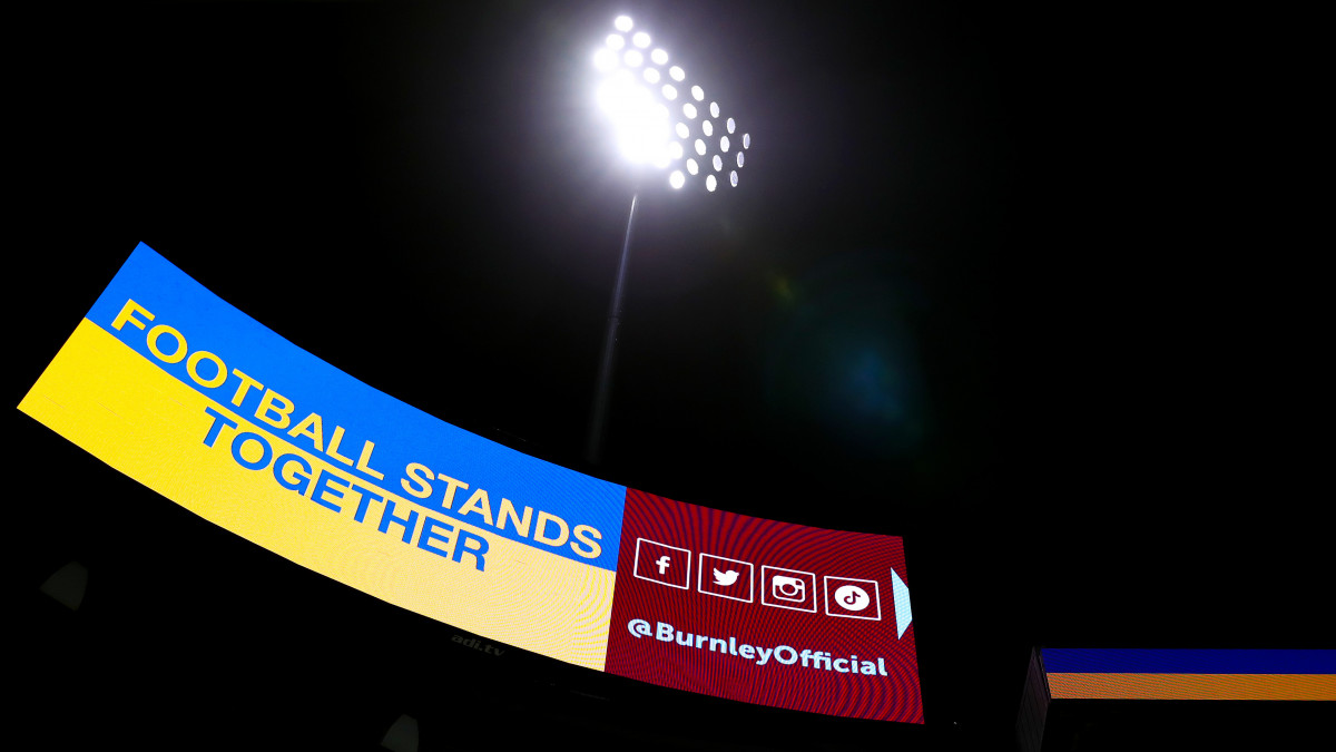 BURNLEY, ENGLAND - MARCH 01: The LED screen displays a message to indicate peace and sympathy with Ukraine prior to the Premier League match between Burnley and Leicester City at Turf Moor on March 01, 2022 in Burnley, England. (Photo by Lewis Storey/Getty Images)