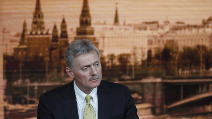 Dmitrij Peszkov: Moszkvát nem tudják elszigetelni