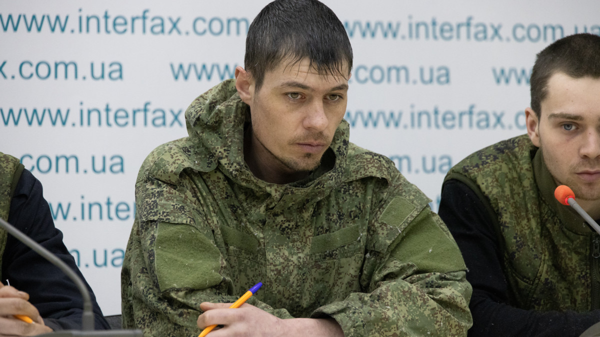 KYIV, UKRAINE- MARCH 5 : Eleven russian soldiers captured by Ukrainian forces make a press statement on March 5, 2022 in Kyiv, Ukraine. (Photo by Andriy Dubchak/ dia images via Getty Images)