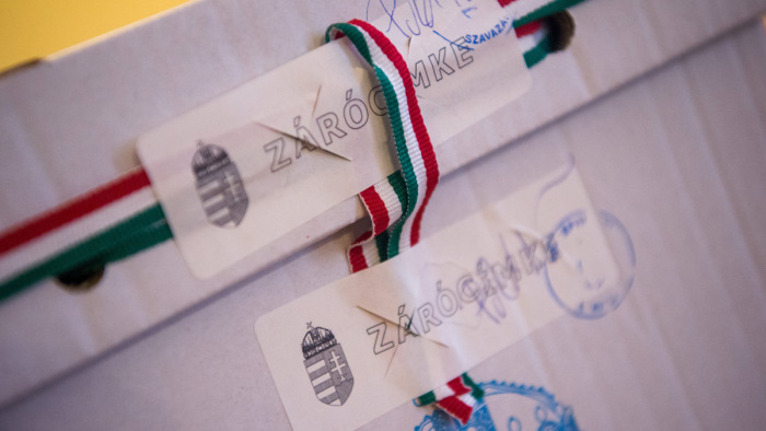 Szerbiai értesítési címről máris sokan szavaztak az EP magyar tagjaira