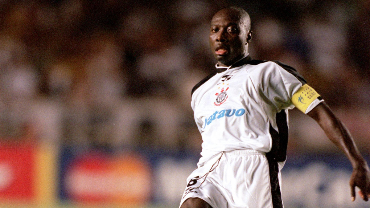 Freddy Rincon, Corinthians  (Photo by Matthew Ashton/EMPICS via Getty Images)