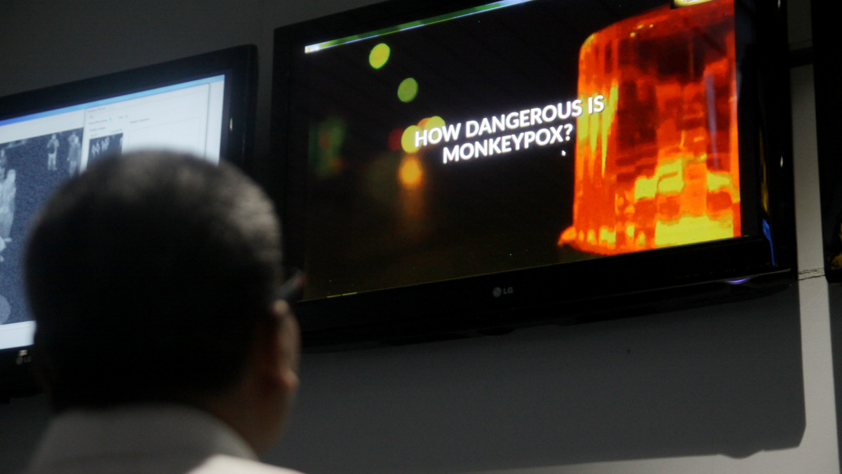 Passenger passing through the thermal monitor shows the body temperature at international arrival gate of Soekarno-Hatta International Airport, Tangerang, Banten priovince, on Wednesday, May 15, 2019. The Port Quarantine Health of Soekarno-Hatta International Airport conduct the checking bodytemperature procedure to all abroad passengers to prevent the spread of the MonkeyPox virus which recently infected a Nigerian in Singapore. (Photo by Aditya Irawan/NurPhoto via Getty Images)