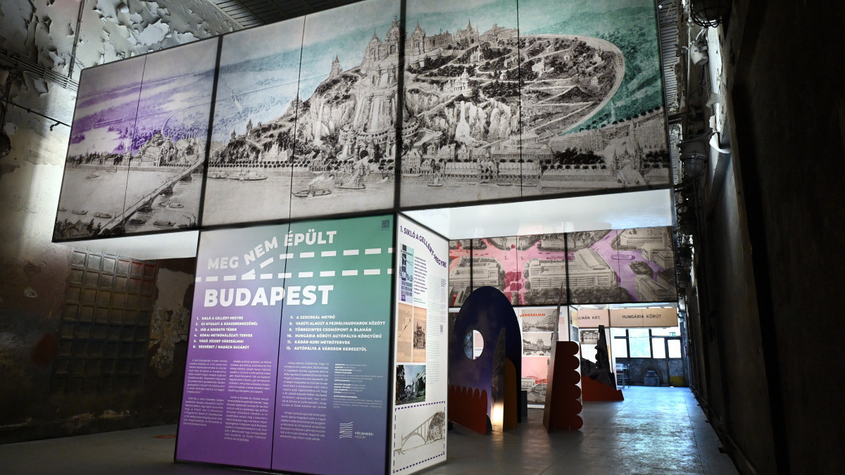 A Meg nem épült Budapest című időszaki kiállítás a volt Északi Járműjavító Dízelcsarnokában 2022. június 20-án. A tárlat metróvonalak, autópályák, siklók és sugárutak tervrajzain, korabeli térképeken és látványterveken idézi meg, hogy milyen lenne a főváros az elmúlt 150 év közlekedési tervei alapján.