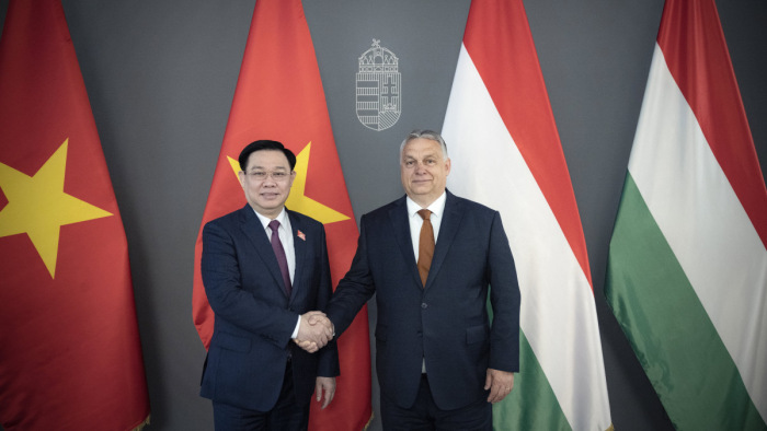 Orbán Viktor a vietnami nemzetgyűlés elnökével tárgyalt