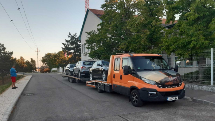 Halálkaraván-razzia: szerb és román sofőrök akadtak fenn monstrumaikkal – fotók