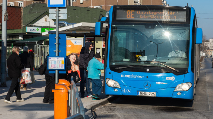 Leállnak a gázüzemű buszok Budapesten