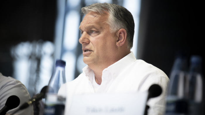 Orbán Viktor Amerikába repült