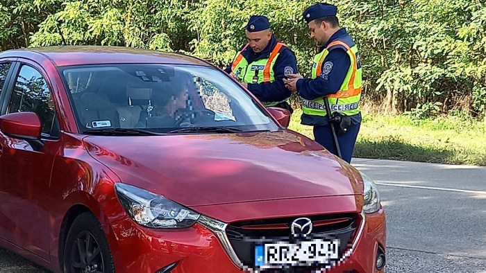 Egymilliónál is többet kaszált a rendőrség 12 óra alatt Pest megyében