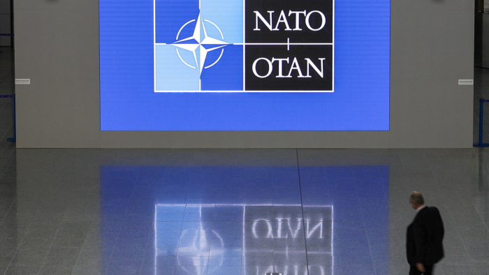Szándékos támadással stresszelték a NATO lég- és rakétavédelmi rendszerét