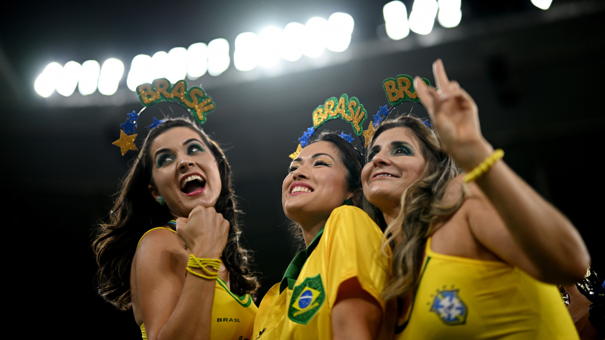 DOHA, QATAR - NOVEMBER 28: Fans of Brazi during the FIFA World Cup Qatar 2022 Group G match between Brazil and Switzerland at Stadium 974 on November 28, 2022 in Doha, Qatar. (Photo by Matthias Hangst/Getty Images)