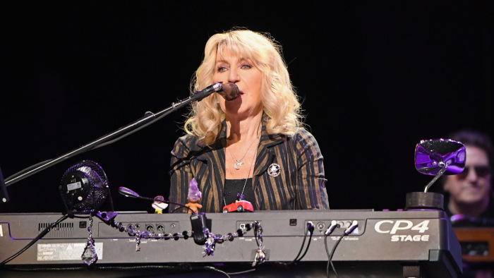 Elhunyt Christine McVie