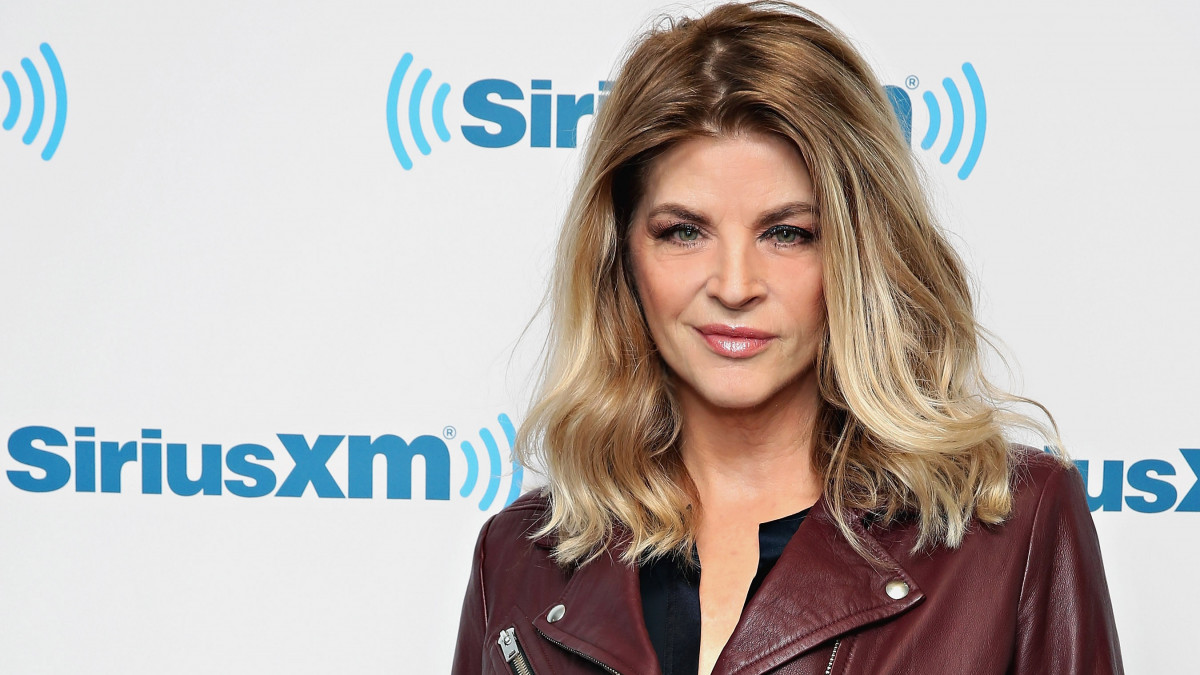 NEW YORK, NY - JANUARY 06:  Actress Kirstie Alley visits the SiriusXM Studios on January 6, 2016 in New York City.  (Photo by Cindy Ord/Getty Images)