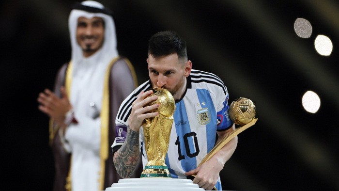 A futball lerótta adósságát Lionel Messivel szemben