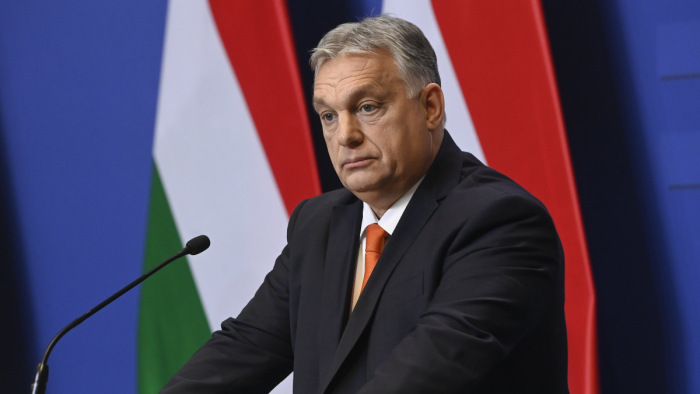 Orbán Viktor a kormányülésről jelentkezett be
