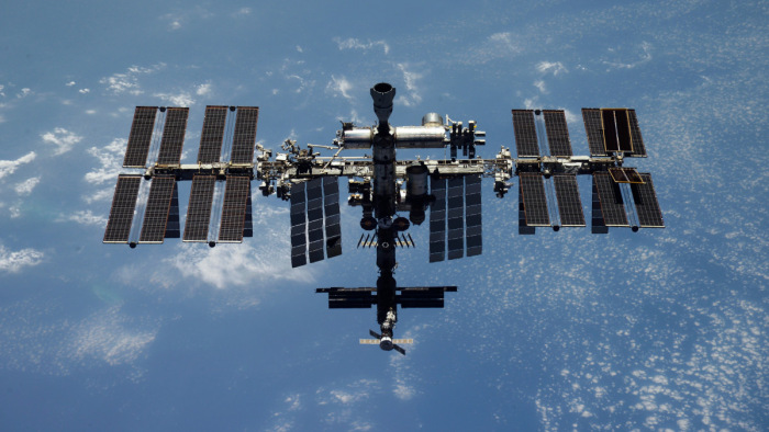 Forró lett a helyzet a Nemzetközi Űrállomáson egy orosz műhold miatt