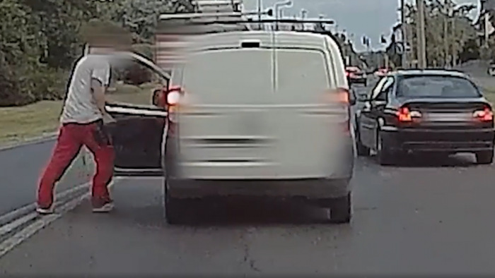 Igazságosztó büntetőfékezés után börtönt kaphat a furgonos - videó